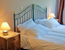 alexi garden room bed