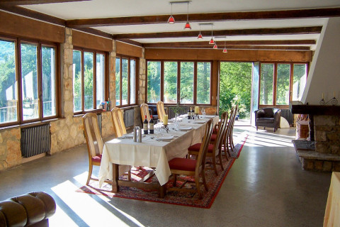 dining room 000