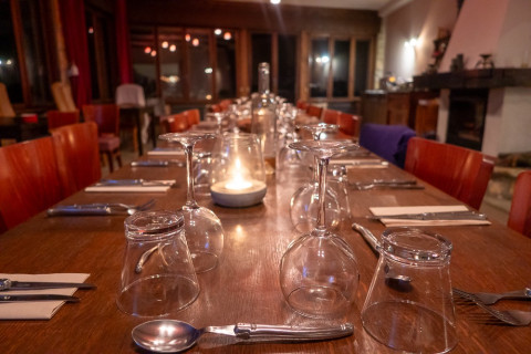 set for dinner img