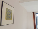 Tableau de feu Jo Arran accroch&eacute; dans la salle de luxe Soubrier au Foulon.
