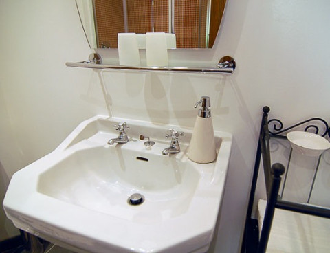 cheiron suite sink
