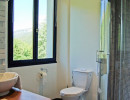 wolf suite bathroom